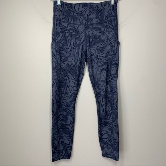 Athleta Ultimate Stash Pocket 7/8 Tight Leggings Athletic Pants Size Small - Picture 2 of 9